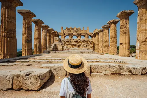 10 Fascinating Facts About Greek Architecture In 2023
