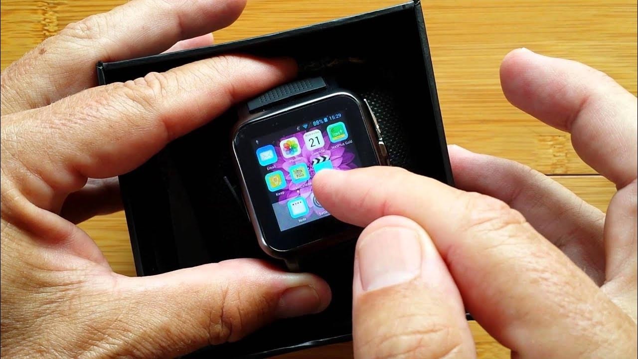 The Beginner Guide to Smartwatch Technology - TechMag